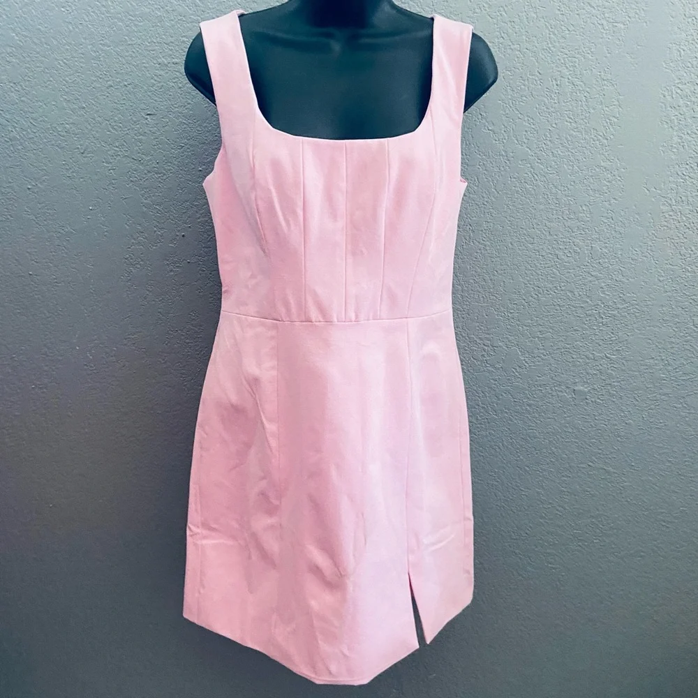 finders keepers pink dress finders keepers Pink Ladies Halter Dress Backless Longer Front Sz 4 (s)